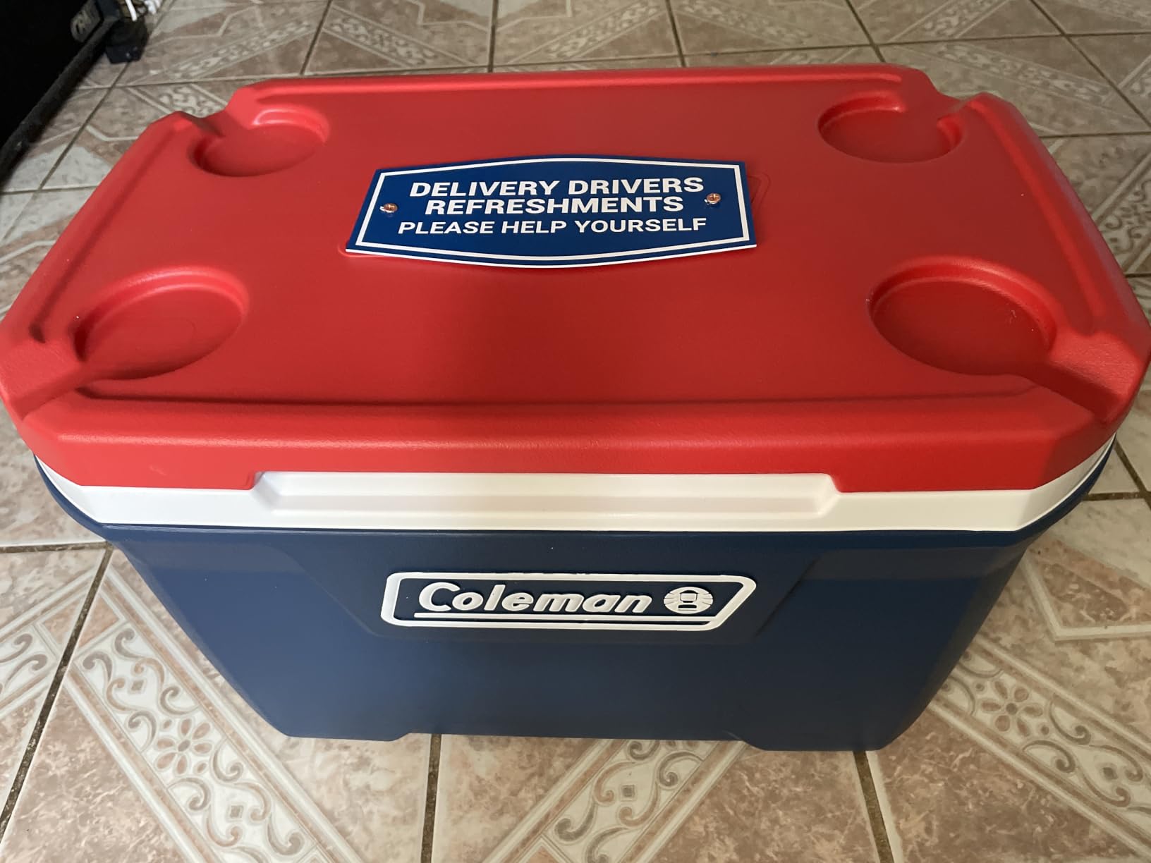 Coleman Classic Series Insulated Portable Cooler, Leak-Resistant Outdoor Hard Cooler Keeps Ice up to 5 Days, 52/70/120/150 Quart customer photo 1