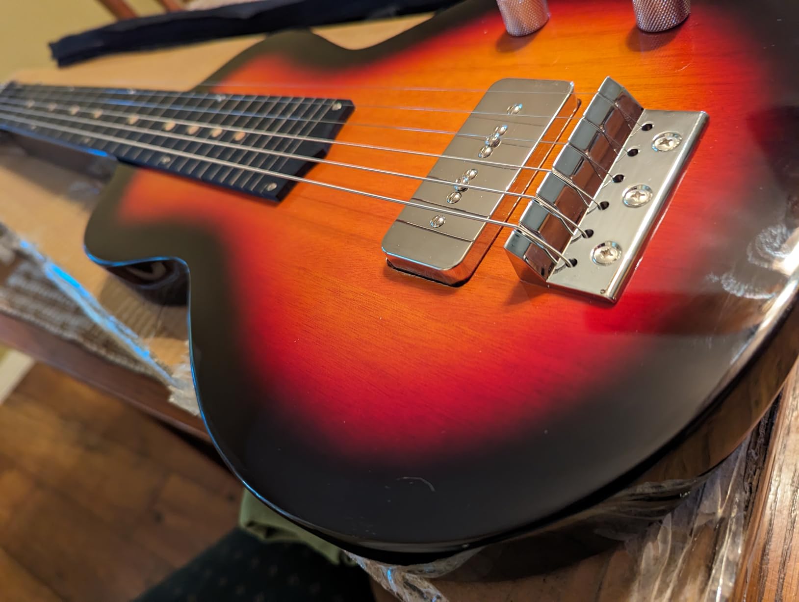 Lap Steel Guitar, Okoume Body (sunburst) customer photo 2