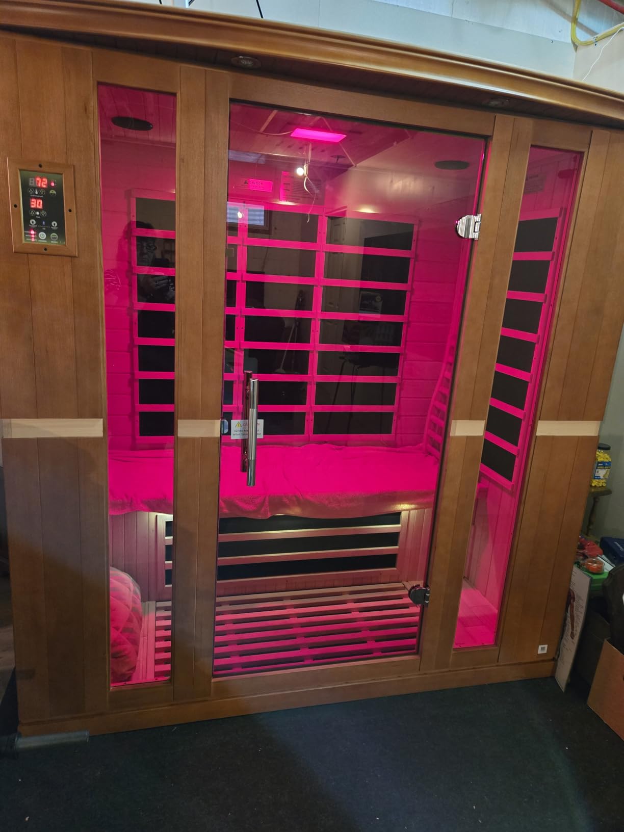 Bergamo 4-Person Low EMF FAR Infrared Sauna customer photo 1