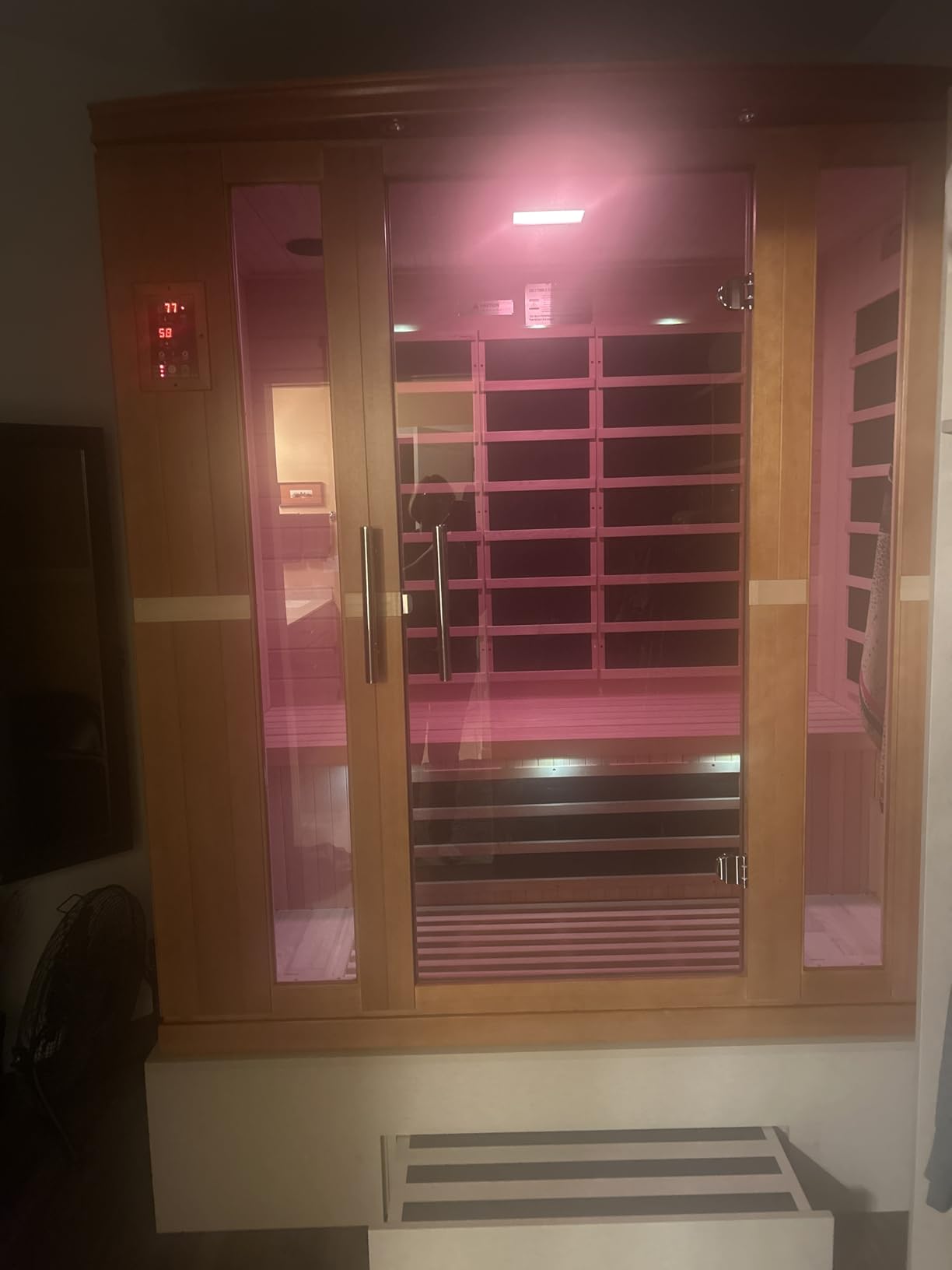Bergamo 4-Person Low EMF FAR Infrared Sauna customer photo 2