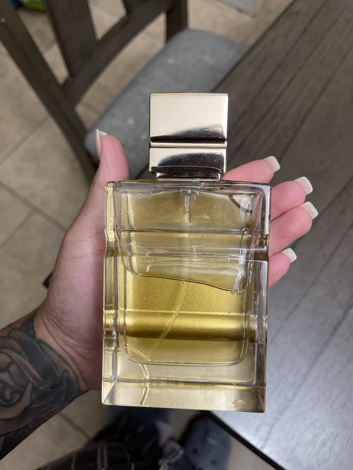 Al Haramain Amber Oud Gold Edition Eau De Parfum Spray 120ml (4 oz) - Unisex Arabian Perfume for Women & Men, Long-Lasting Amber Cologne with Refreshing & Sweet Fragrance customer photo 1
