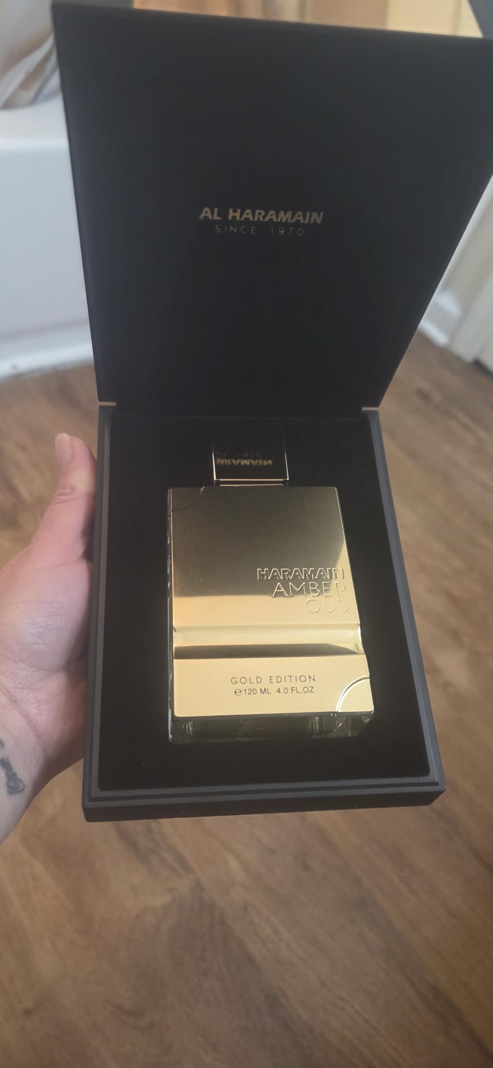 Al Haramain Amber Oud Gold Edition Eau De Parfum Spray 120ml (4 oz) - Unisex Arabian Perfume for Women & Men, Long-Lasting Amber Cologne with Refreshing & Sweet Fragrance customer photo 2