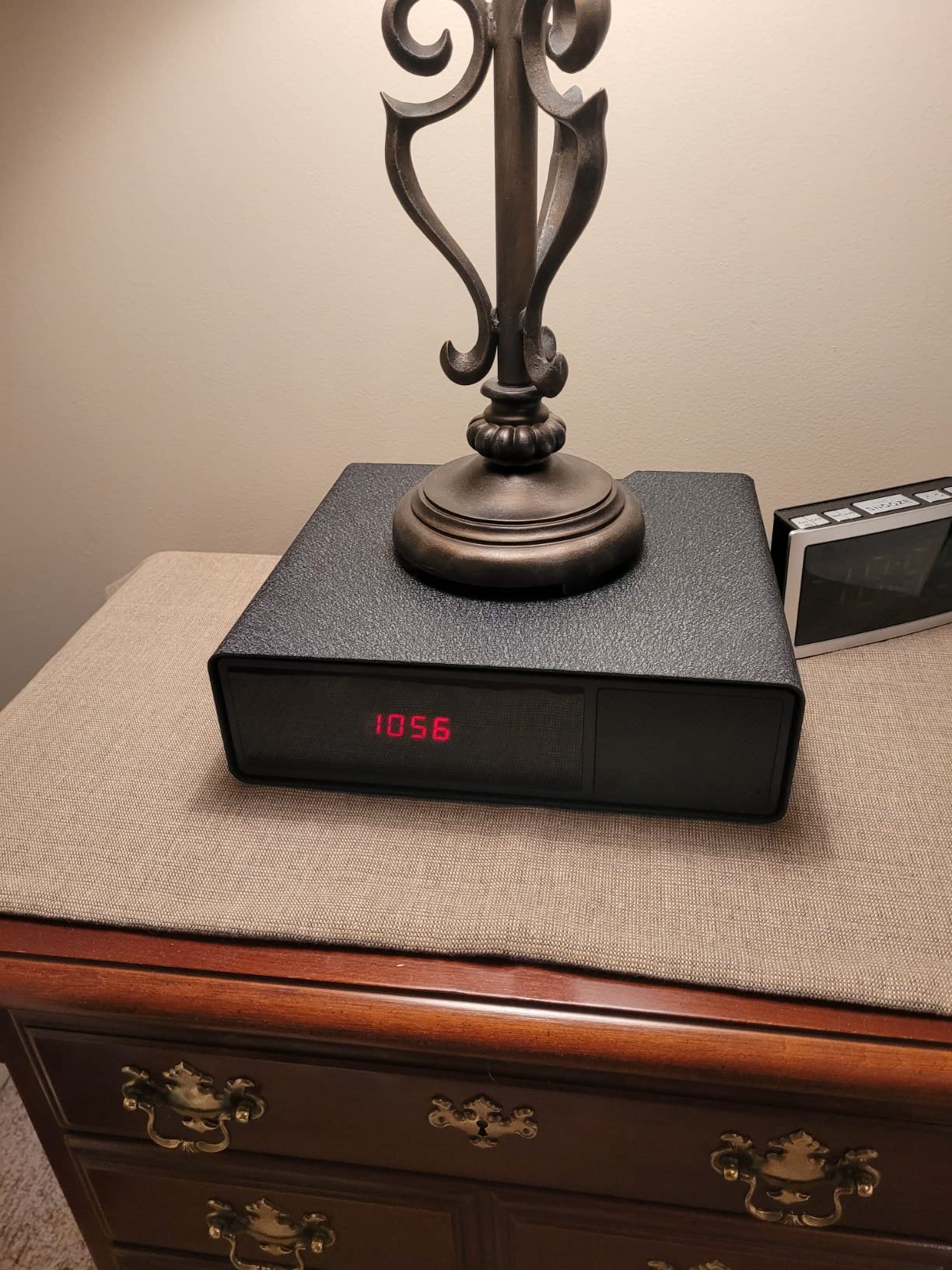 Hornady Rapid Safe Night Guard - Nightstand Gun Safe with RFID Reader, Clock, USB Ports - RFID Safe for Fast, Multiple Method Entry - Includes Rapid Safe, 3 Methods of Entry and Security Cable customer photo 2