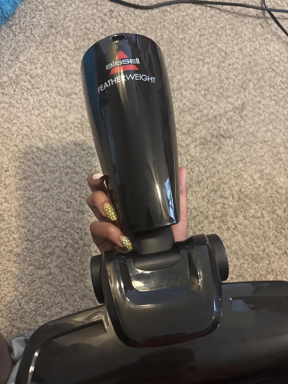 Bissell 2033M Featherweight Stick Lightweight Bagless Vacuum and Electric Broom with Crevice Tool for Hard Floors and Carpets, Black customer photo 1