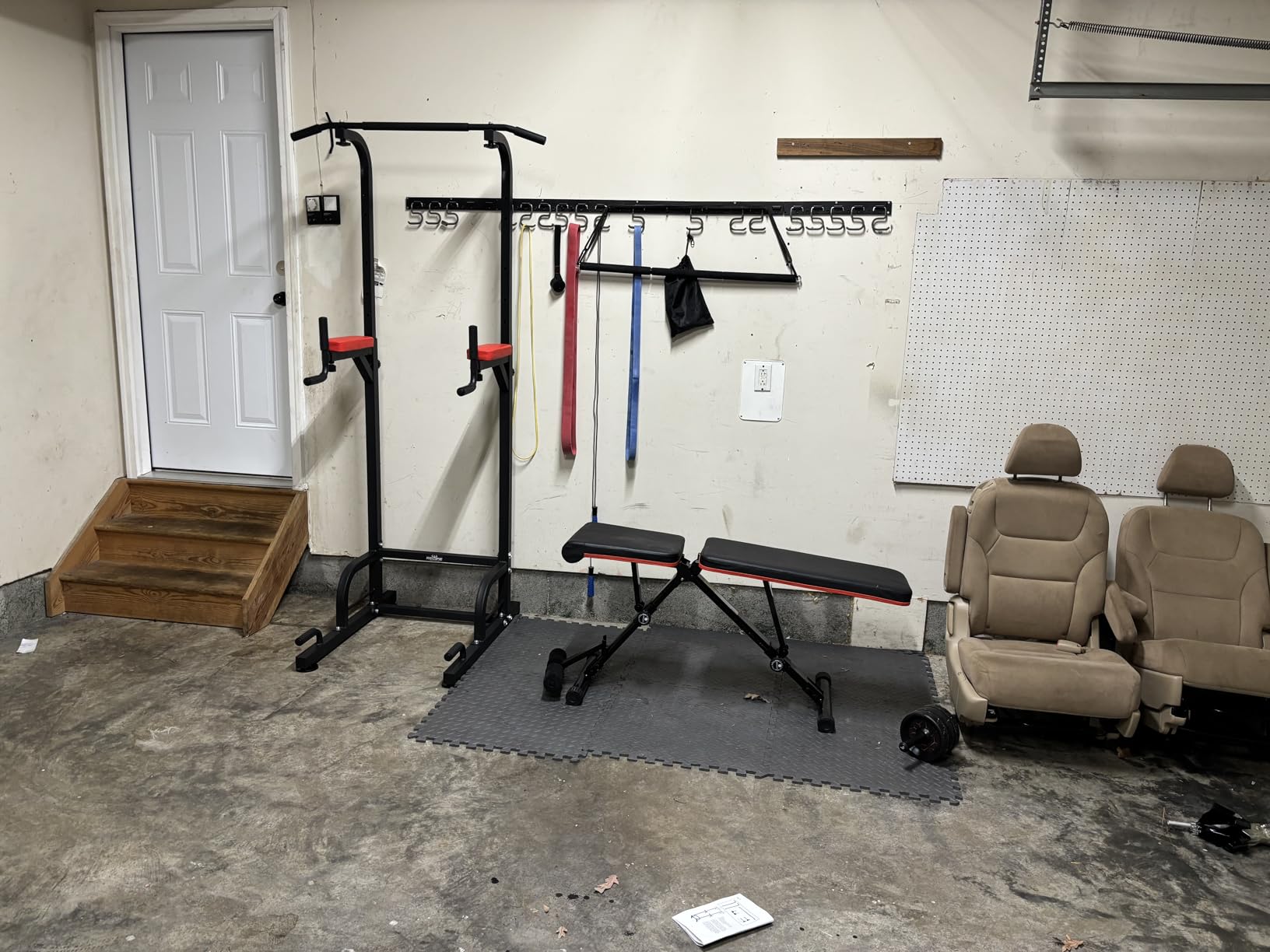 RELIFE REBUILD YOUR LIFE Power Tower Pull Up Bar Station Workout Dip Station for Home Gym Strength Training Fitness Equipment customer photo 2