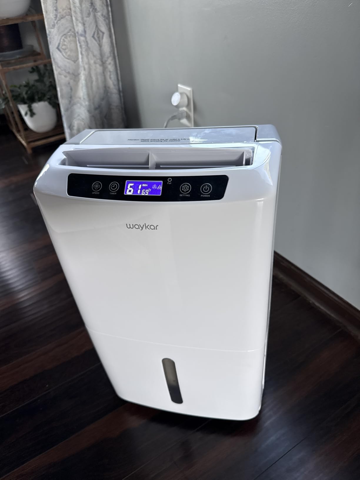 Waykar 34 Pints 2000 Sq. Ft. 2025 Energy Star Dehumidifier for Home | 30%-80% Humidity Control, Automatic Defrost, Drain hose included and 0.66 Gallons Water Tank for Basements and Large Rooms customer photo 1