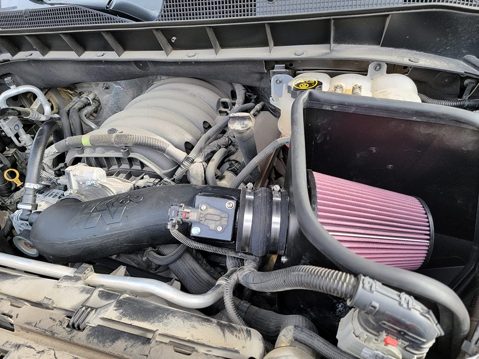 K&N Cold Air Intake System: High-Flow Air Filter, Increase Performance & Towing: Compatible with 2019-2026 Chevy/GMC/Cadillac Silverado 1500, Suburban, Tahoe, Sierra 1500, Yukon, Escalade, 63-3110 customer photo 2