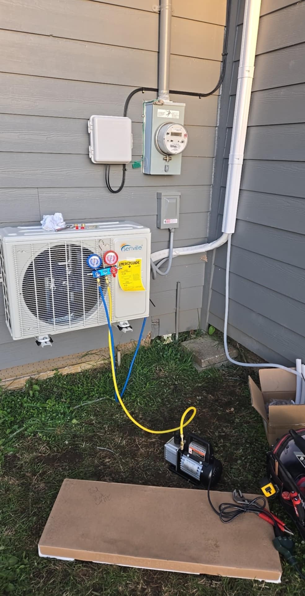 Senville LETO Mini Split Air Conditioner, Heat Pump, White, 12000 BTU | Ductless, Wall Mounted, Works with Alexa, Quiet Operation, 1 Ton, 208/230V Energy Efficient Inverter customer photo 2