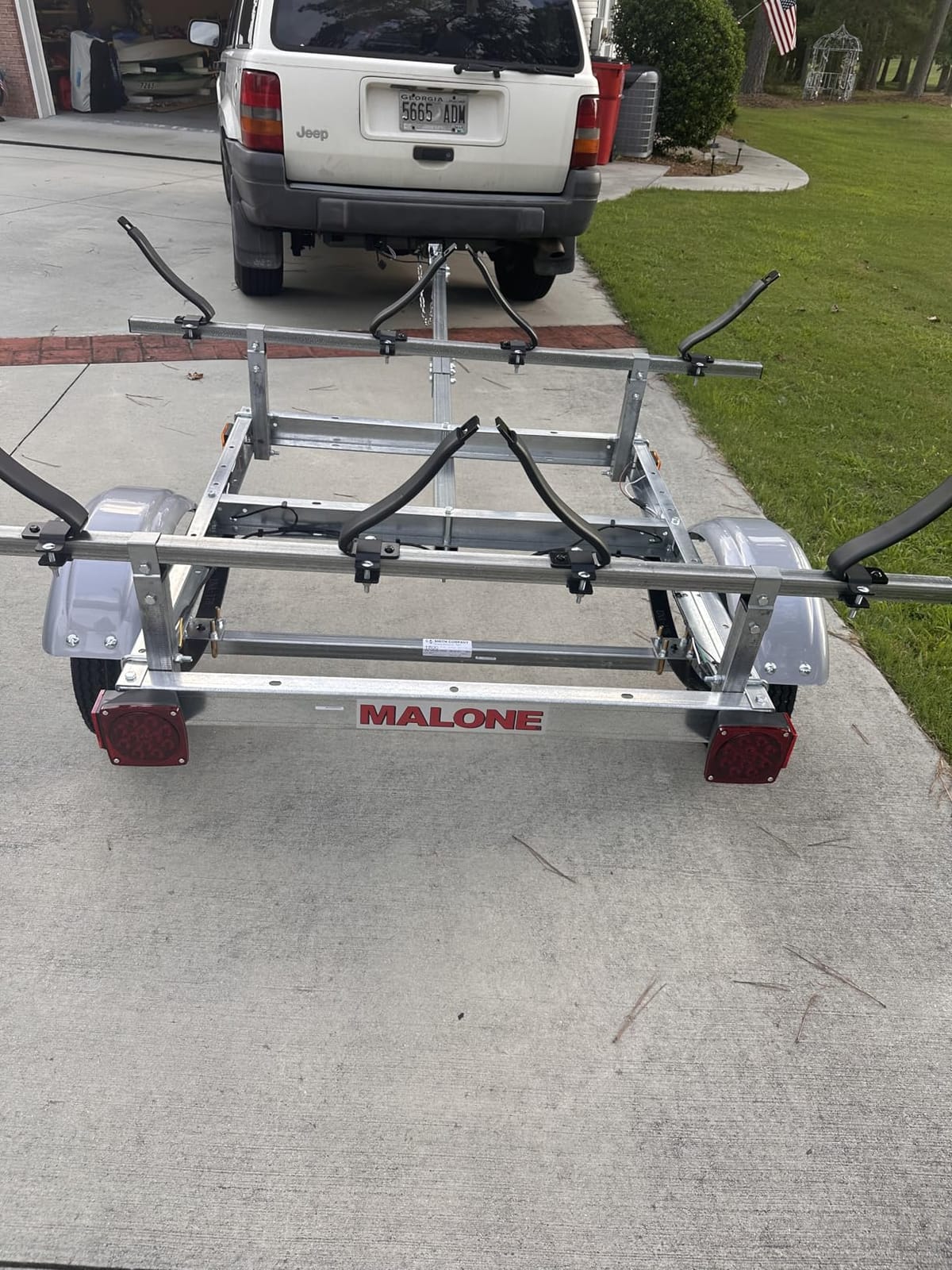 Malone MPG586XV EcoLight 2 Kayak Trailer with 2 V-Rack Kayak Carriers | 14' / 400 lbs Capacity | Fully Submersible | Marine Grade Galvanized Steel Construction customer photo 2