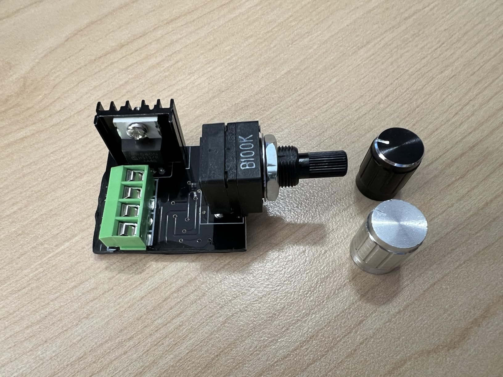 Mini LED Dimmer Knob with Rotary Control Switch - pwm dimming for 12-24V LEDs, Fully Waterproof, dim up to 4.8A at 12V or 2.4A at 24V: car Automotive, Marine, Low Voltage Under Cabinet Lights customer photo 2