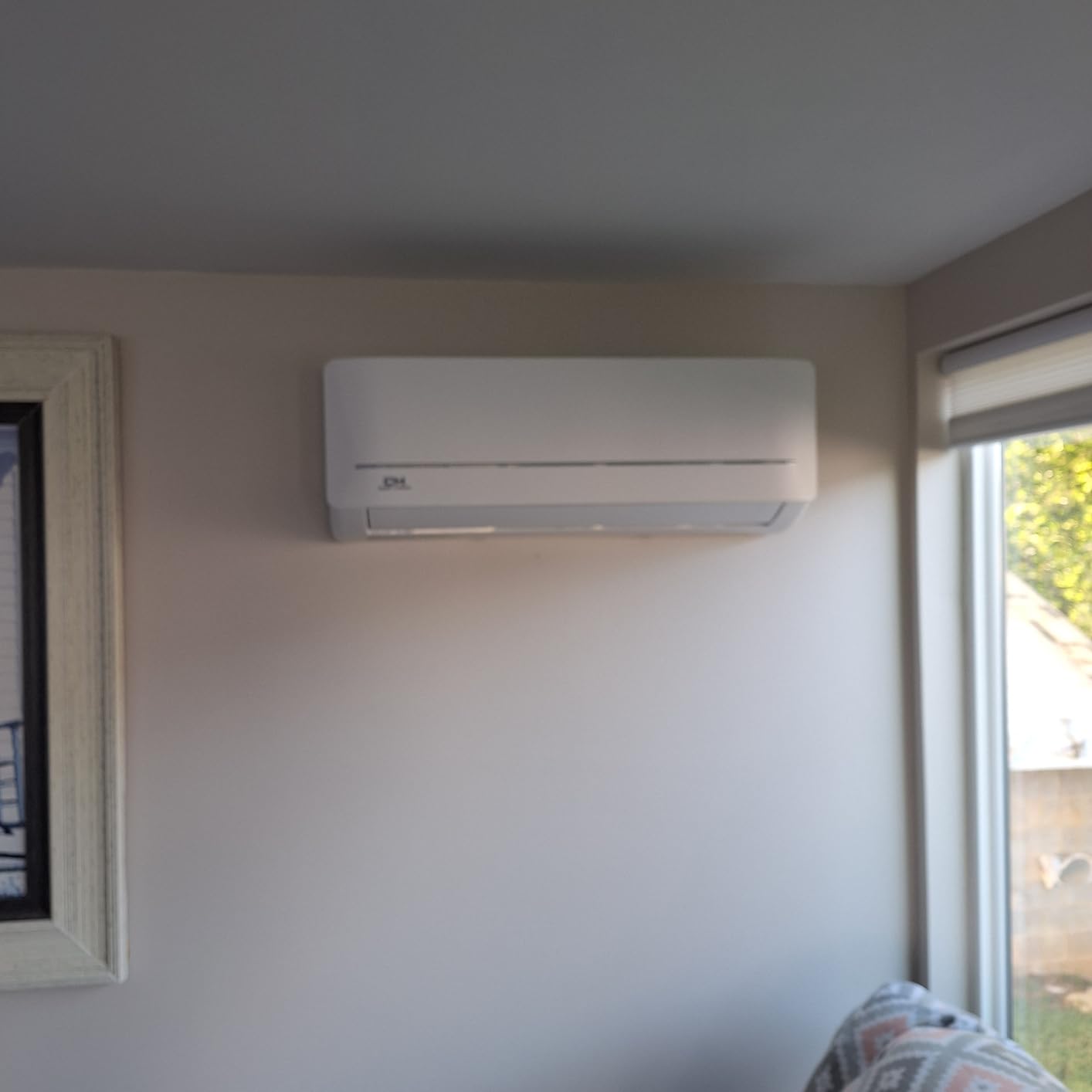 Cooper & Hunter MIA 12,000 BTU 115V Wall Mount Mini Split AC, 21.2 SEER2 | Smart Control Included, 16FT Installation Kit, Inverter, Pre-Charged, Heat Pump, 1 Ton, Cooling & Heating, Ductless customer photo 2