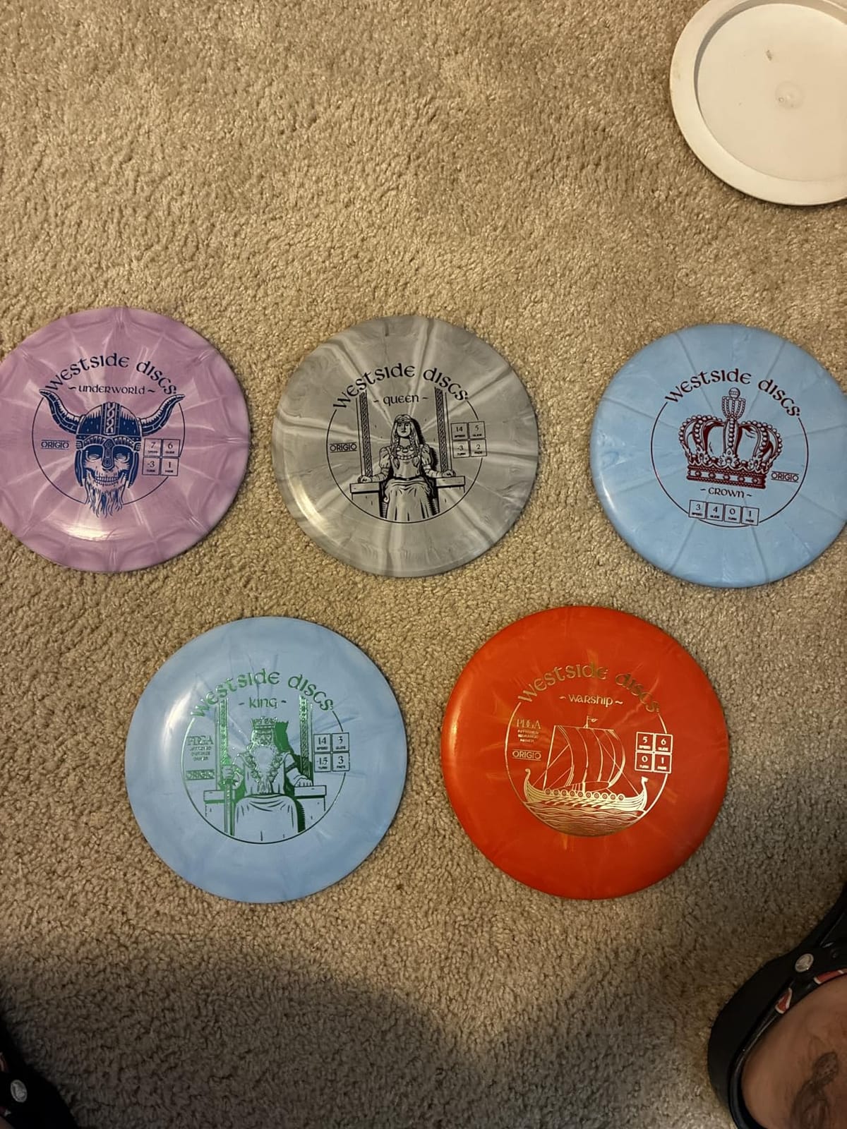 Westside Discs Origio Burst 5-Disc Golf Starter Set - Beginner Disc Golf Accessories for Men - 2X Drivers, 1x Fairway Driver, Midrange & Putter - Mini Marker Included - Colors Will Vary customer photo 1