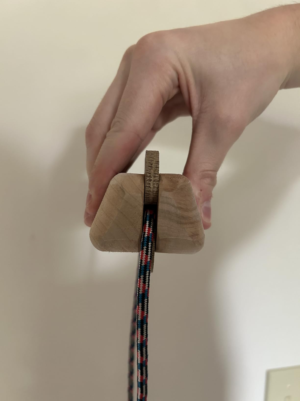 Ucraft Pocket-Sized Climbing Hangboard. Portable Fingerboard for Training and Warm-up customer photo 2