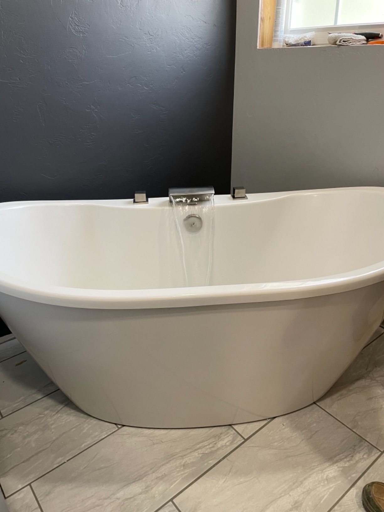 Deck Mount Roman Tub Faucet Matte Black Waterfall Bathtub Faucet Extra High Flow, SUMERAIN customer photo 2