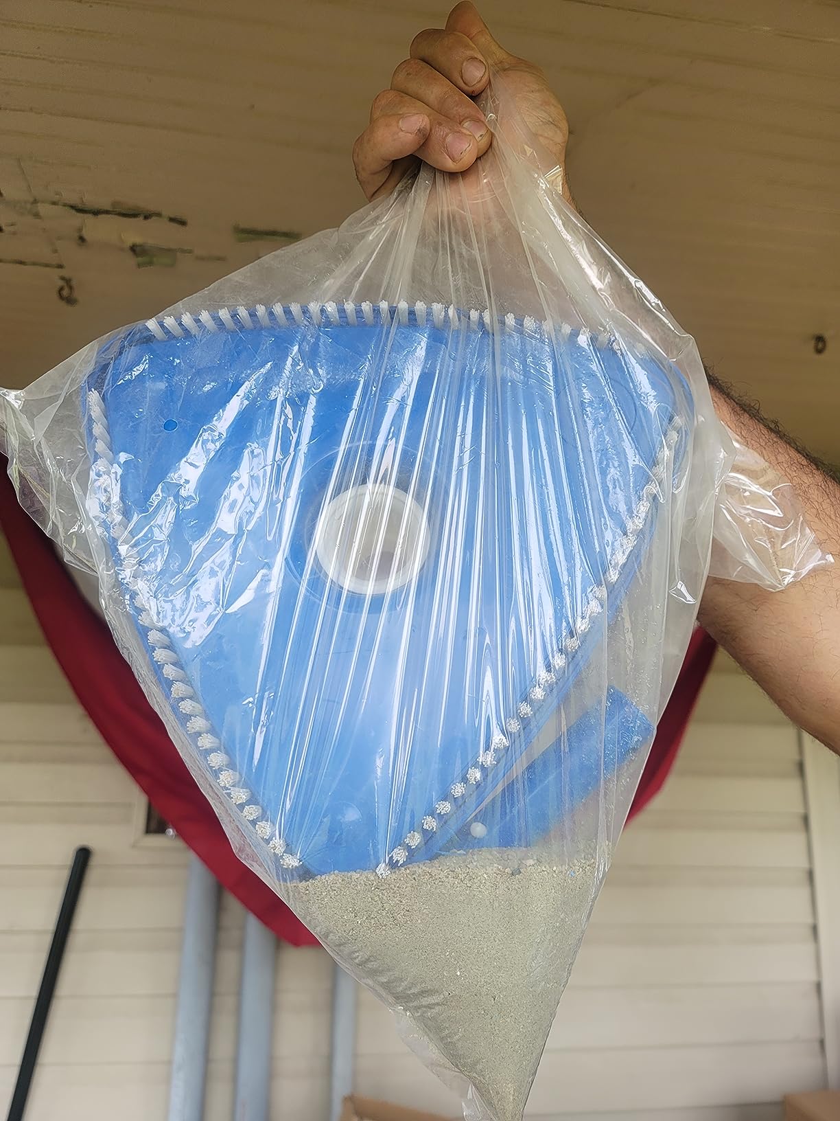 Triangular Vinyl Pool Vacuum Head, Weighted Swimming Pool Vacuums for Above Ground & Inground Pools (Blue) customer photo 2