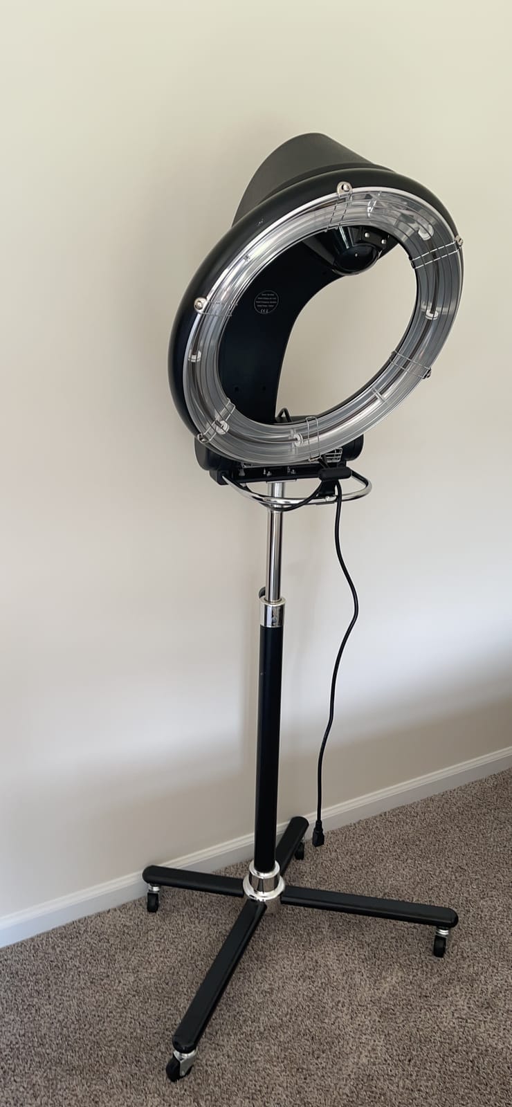 AceFox Stand Hair Dryer, Orbiting Rotating Hair Processor, Hair Dryer Accelerator, Perm Styling customer photo 1