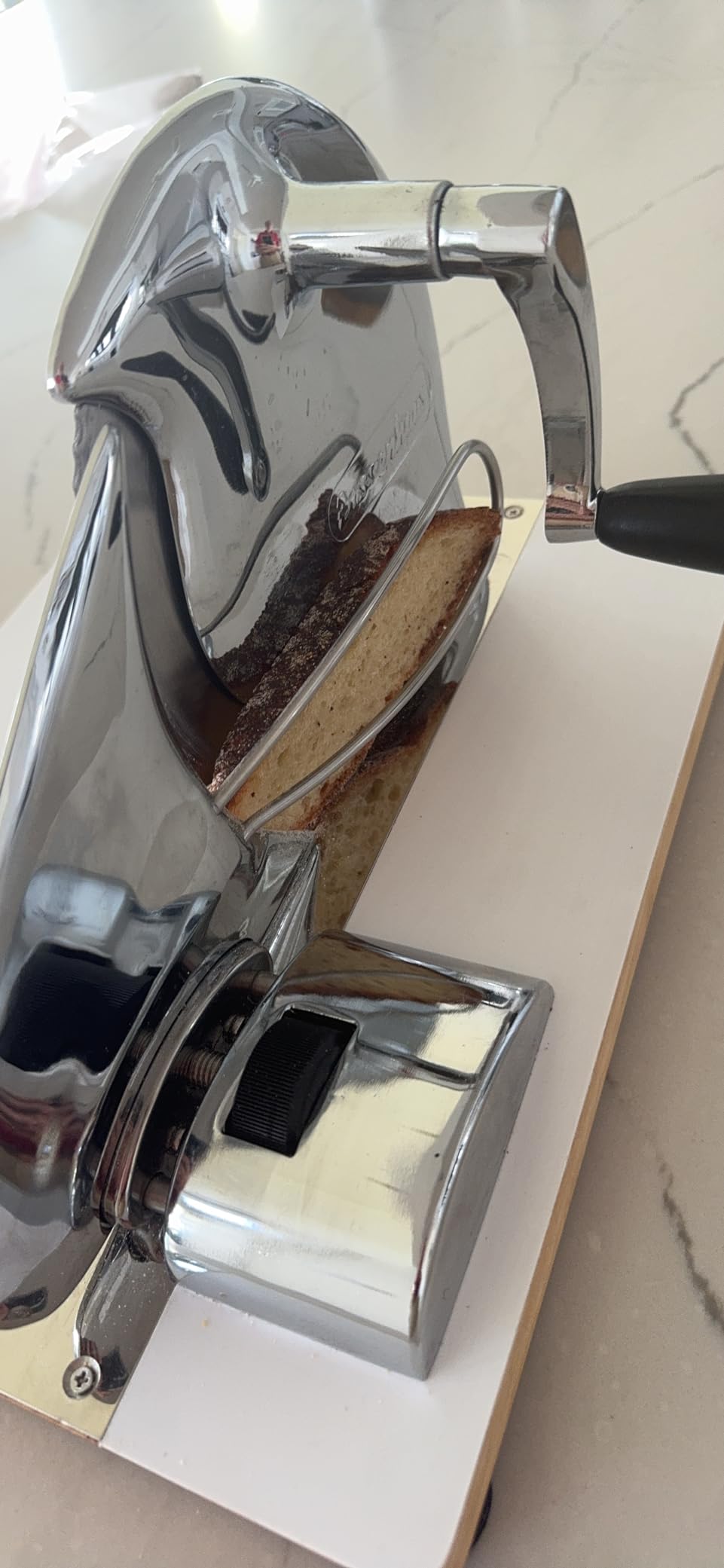 Zassenhaus Original Classic Adjustable Bread Slicer for Uniform Slices - Bread Slicer for Homemade Bread - 18/8 Stainless Steel Blade Sourdough Cutter - Cream, 11.75