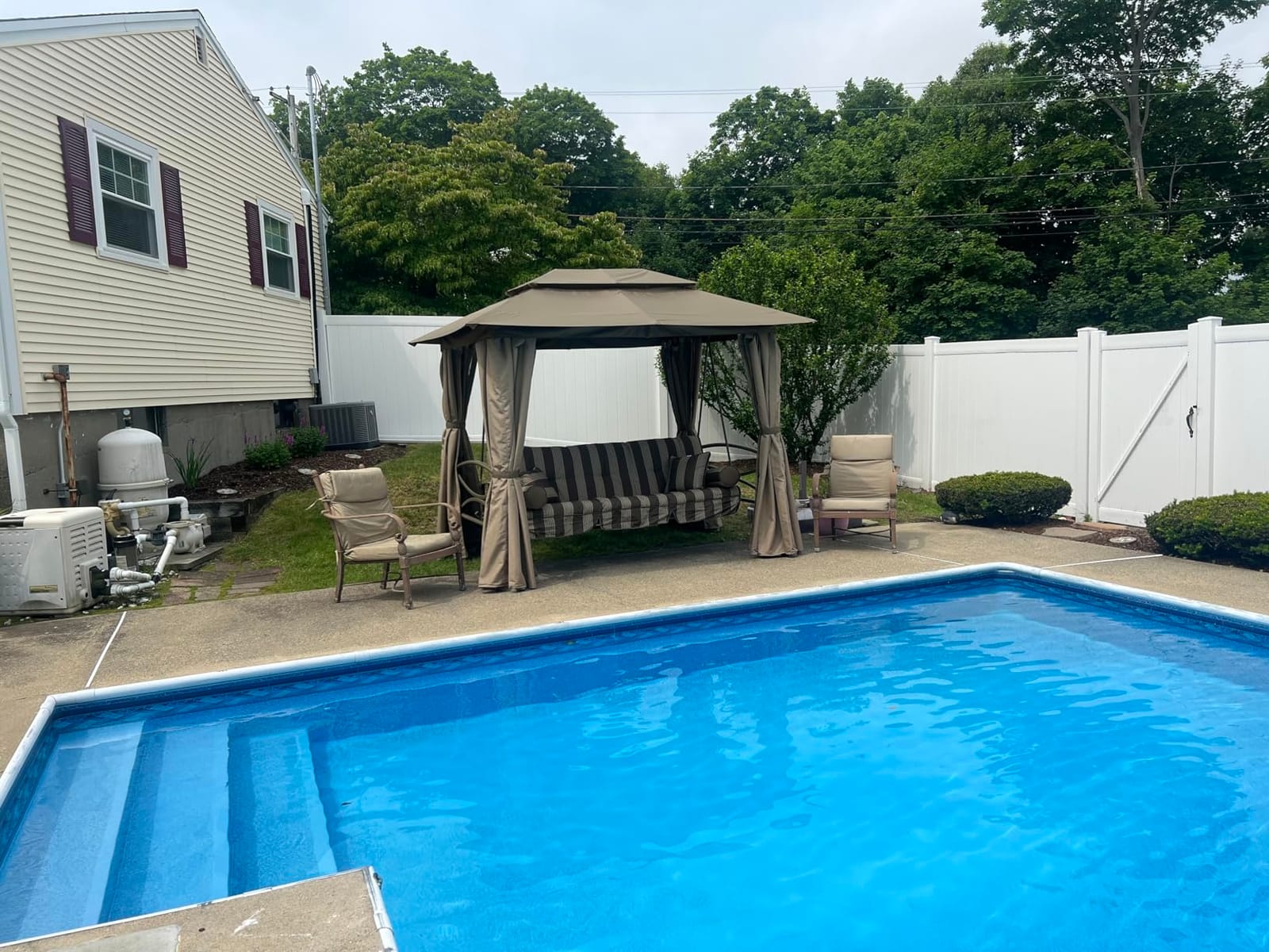 PURPLE LEAF 3-Seat Patio Porch Swing Gazebo with Netting and Curtain | Adjustable Reclining Backrest, Unique Double-top Canopy, Comfortable Swing Cushions and Pillows, Outdoor Lounging Experience customer photo 1