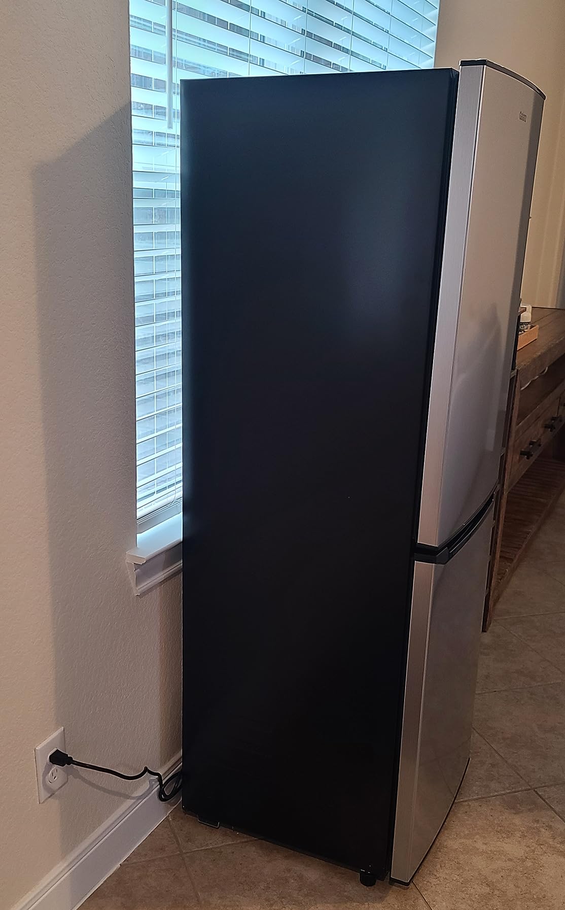 Galanz GLR12TS5F Refrigerator, Dual Door Fridge, Adjustable Electrical Thermostat Control with Top Mount Freezer Compartment, 12.0 Cu.Ft, Stainless Steel customer photo 2