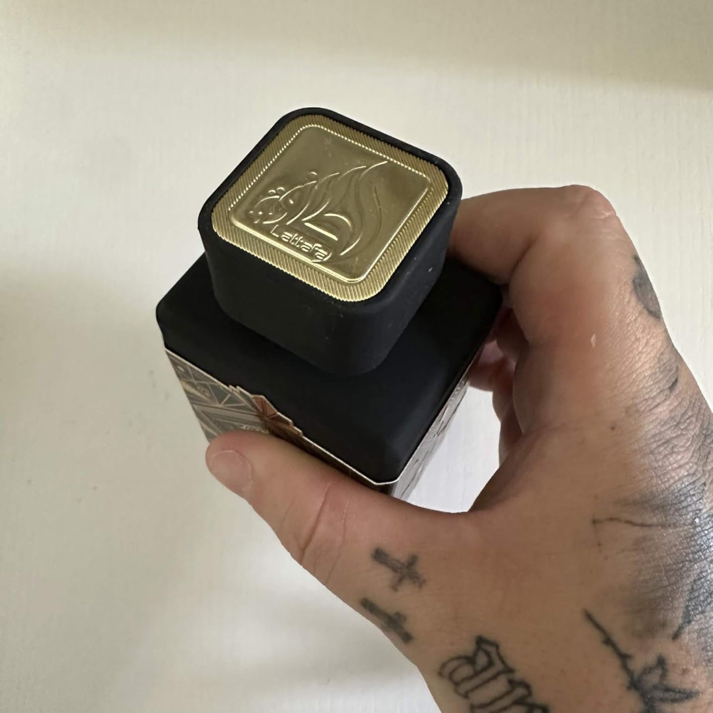 Lattafa Perfumes Bade'e Al Oud, Oud for Glory for Unisex Eau de Parfum Spray, 3.4 Ounce customer photo 1