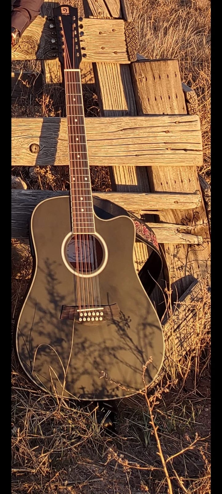 Vangoa 12 String Guitar Acoustic Electric, Upgraded Guitar 12 Strings Bundle for Beginner Intermediate Adults Teens, Spruce Top Bone Nut, Black, Matte customer photo 1