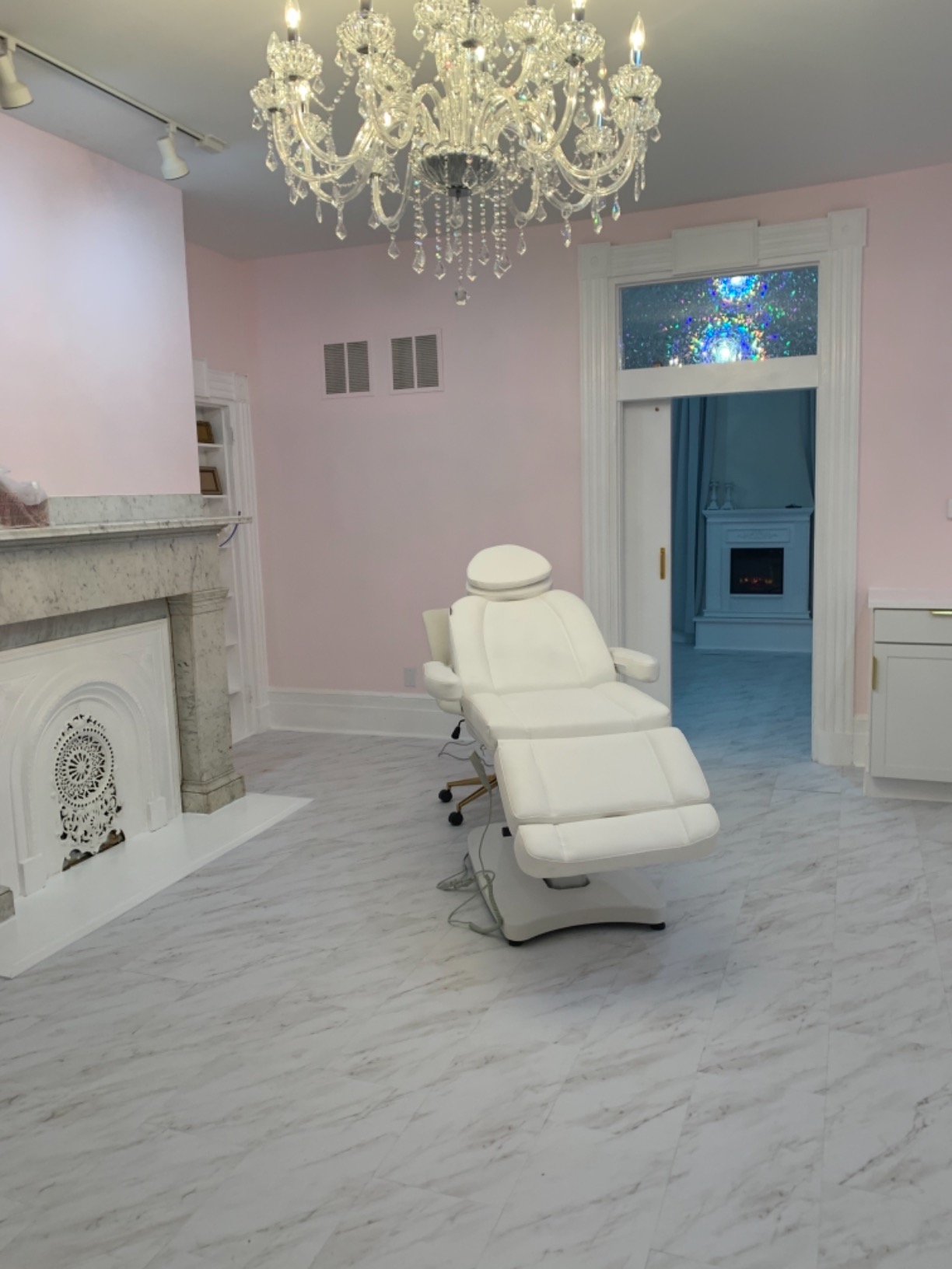 DIR Full Electrical Medical Aesthetic Chair Facial Beauty Bed Podiatry Doctors Office Chair with 3 Motors Ink customer photo 1