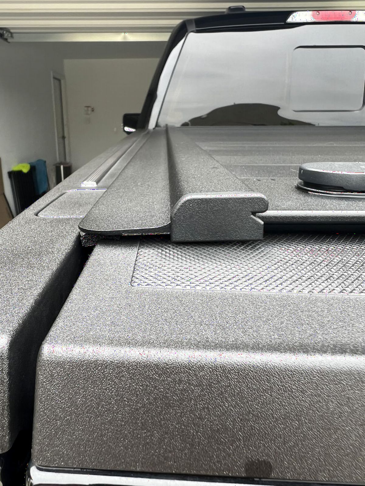 RealTruck Retrax RetraxPRO MX Retractable Truck Bed Tonneau Cover | 80378 | Fits 2021 - 2025 Ford F-150 (incl. Raptor/Lightning) 5' 7