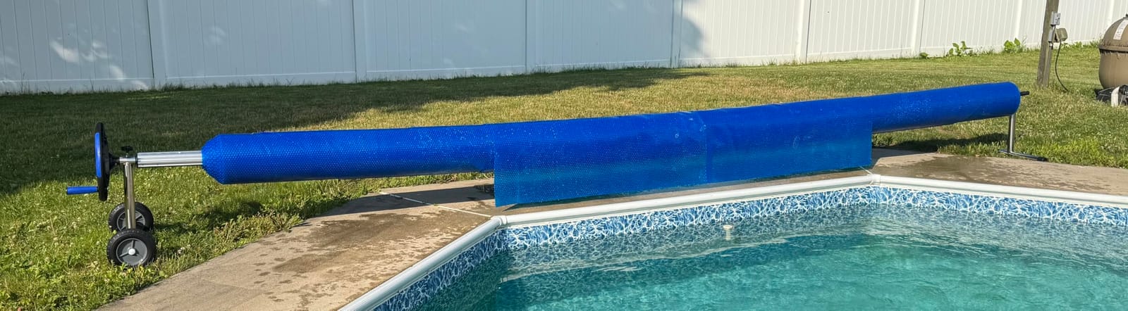 VINGLI Pool Reel Cover Set 18 FT Solar Cover Reel for Inground Pool, Gray | Pool Cover Roller with Embedded Straps and Clips, Solar Pool Reel, 3-Stage Adjustable Aluminum Cover Blanket Reel (Upgrade) customer photo 1