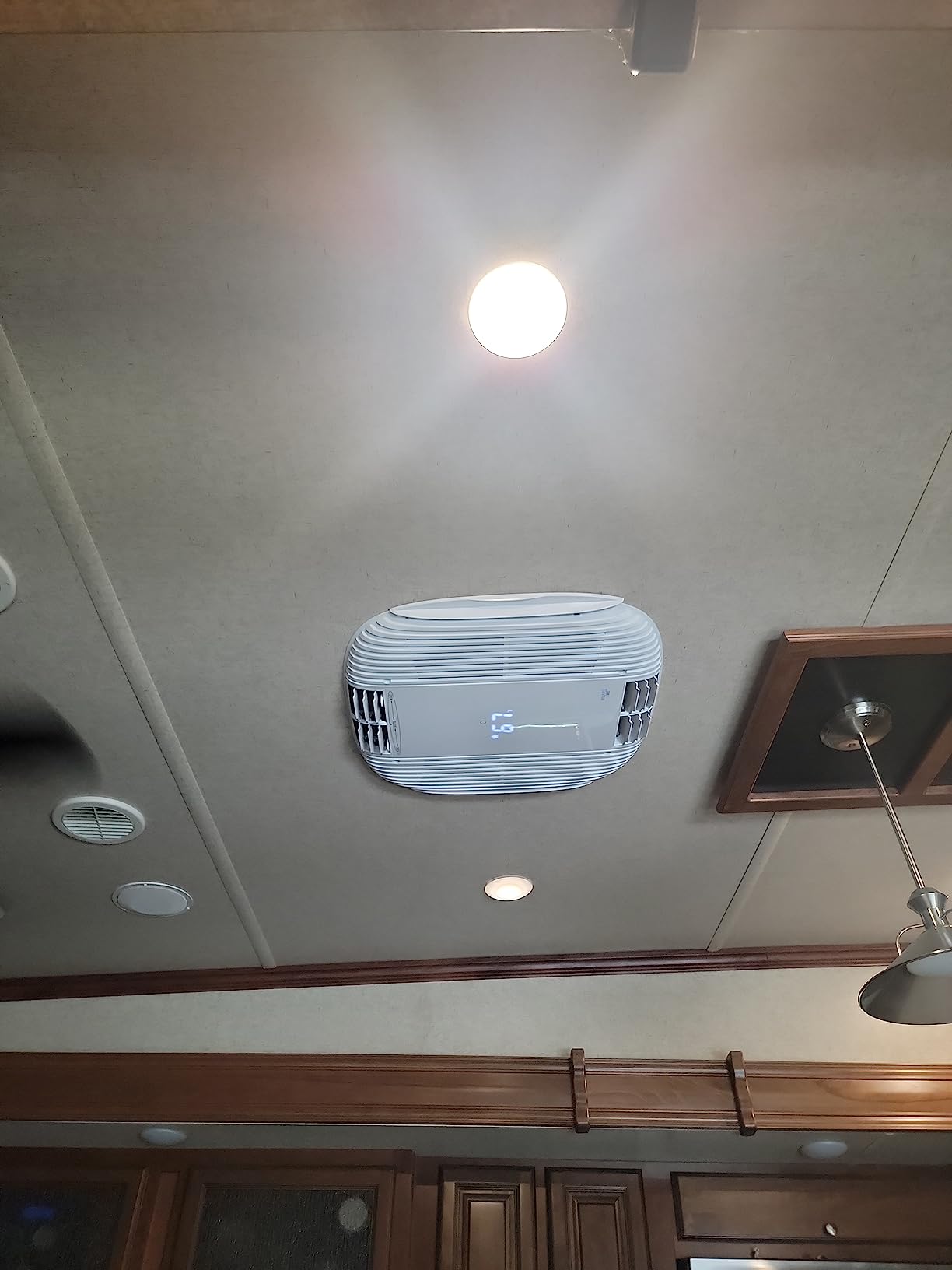 RecPro RV 15K AC Heat Pump Ducted/Non-Ducted White 110-120V | 15,000 BTU Cooling, Built-In Heat Pump, Quiet and Comfortable customer photo 1