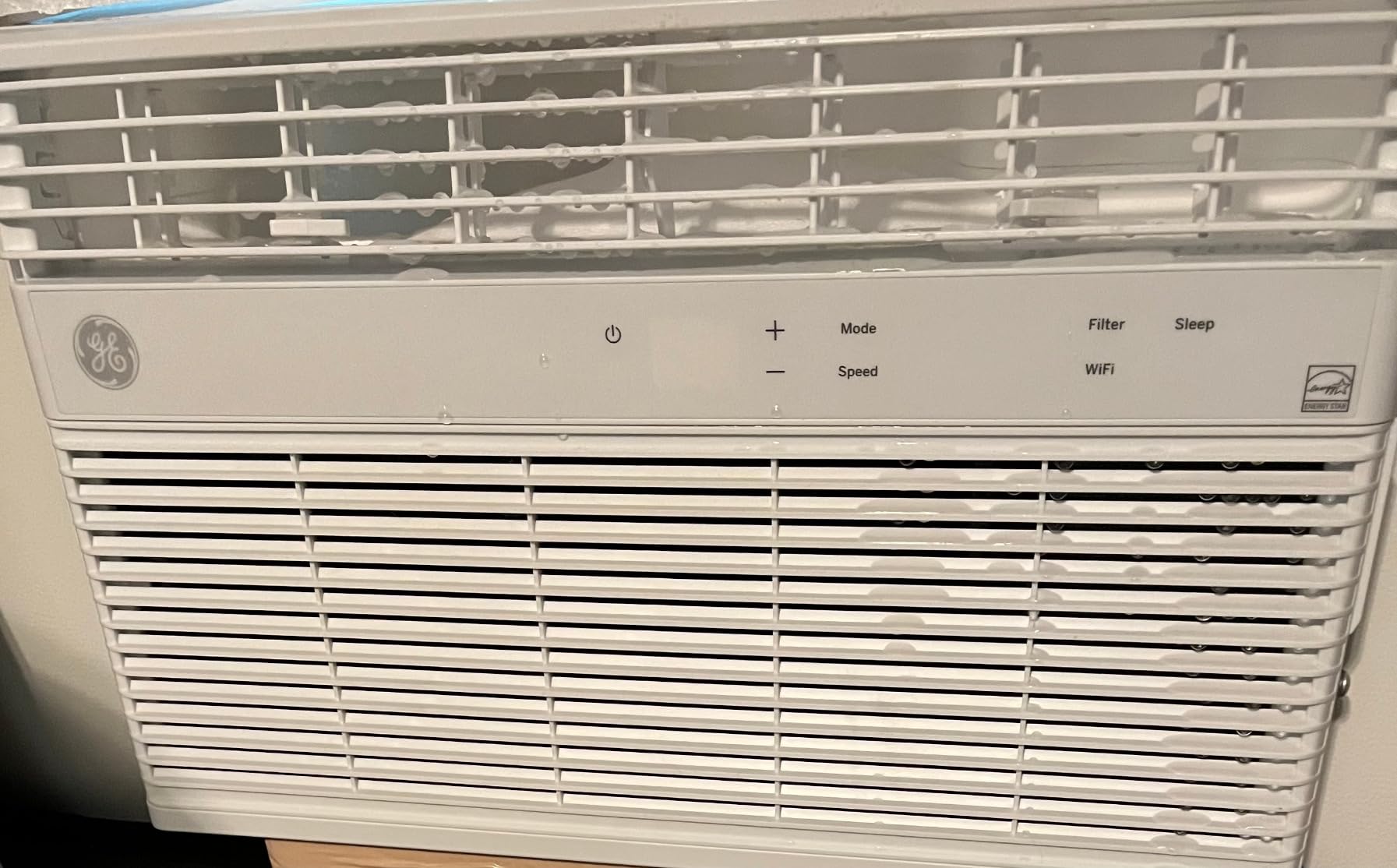 GE Window Air Conditioner 8000 BTU, Wi-Fi Enabled, Energy-Efficient Cooling for Medium Rooms, 8K BTU Window AC Unit with Easy Install Kit, Control Using Remote or Smartphone App customer photo 1