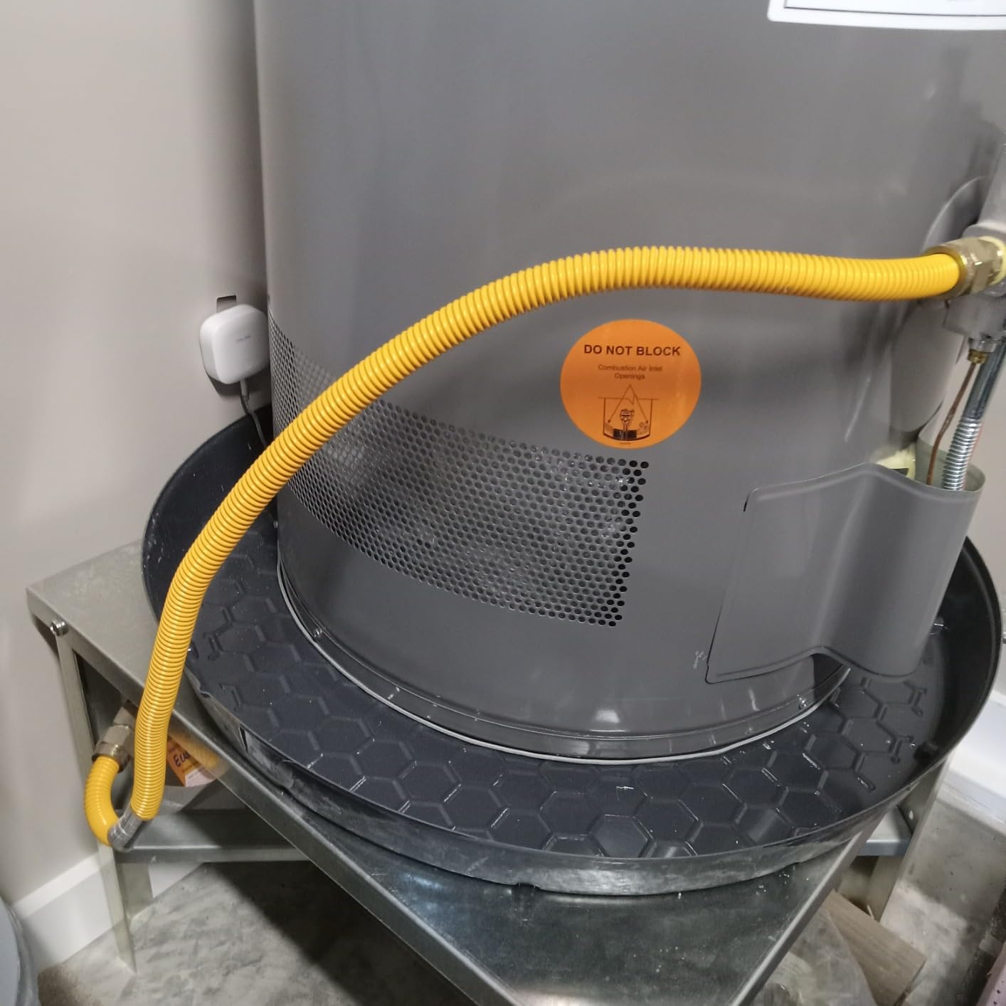 YoLink Water Leak Sensor 2, 1/4 Mile World's Longest Range Smart Home Water Leak Sensor, Water Leak Detector with Built-in Siren Up to 105dB, Works with Alexa and IFTTT - YoLink Hub Required, YS7904-UC customer photo 1