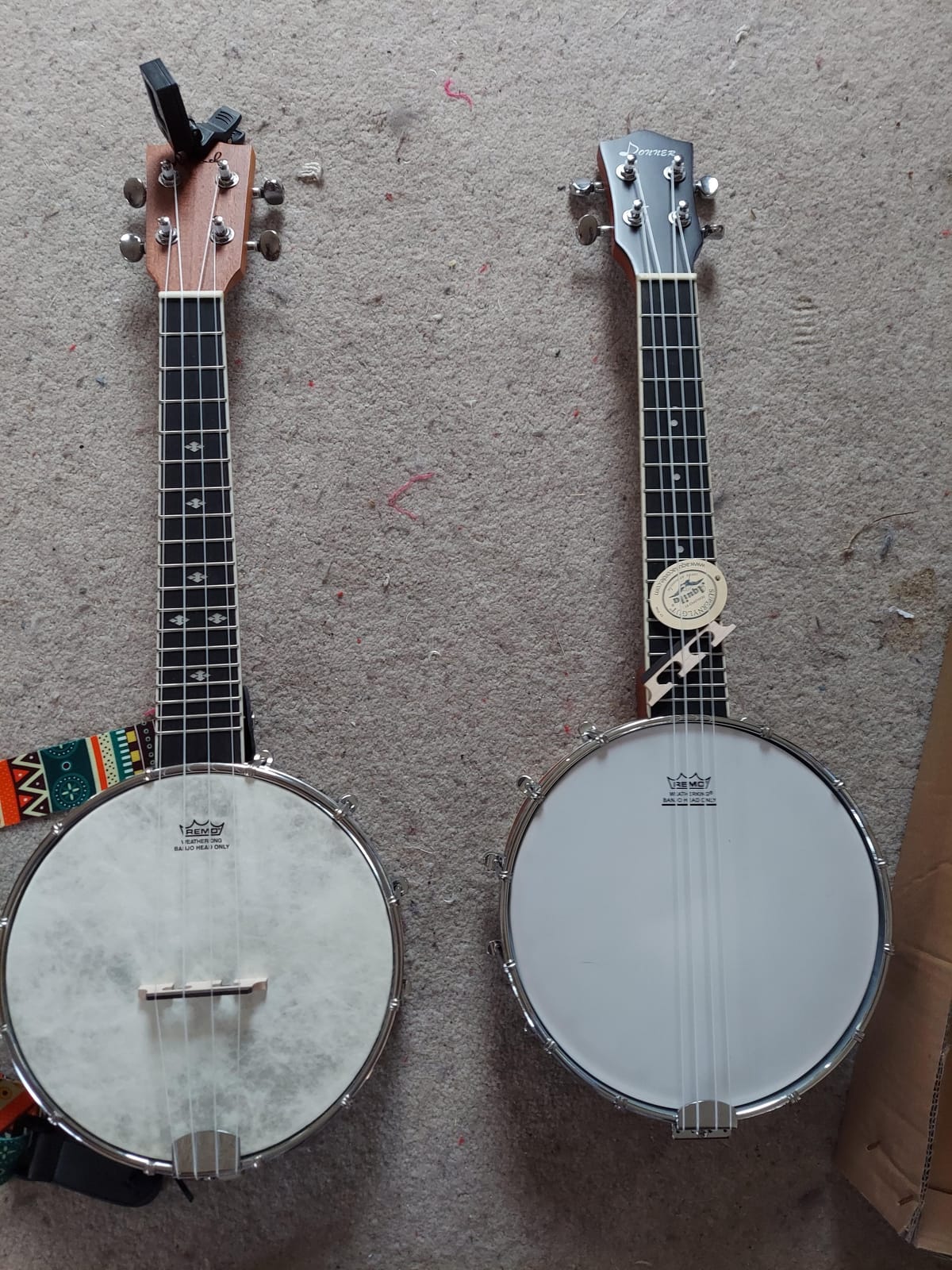 Donner Banjolele 4 String Banjo Ukulele kit | Stringed Musical Instruments for Adult Beginner with Banjo Tuners, Gig Bag, Picks, Skeleton 23 Inch Sapele customer photo 2