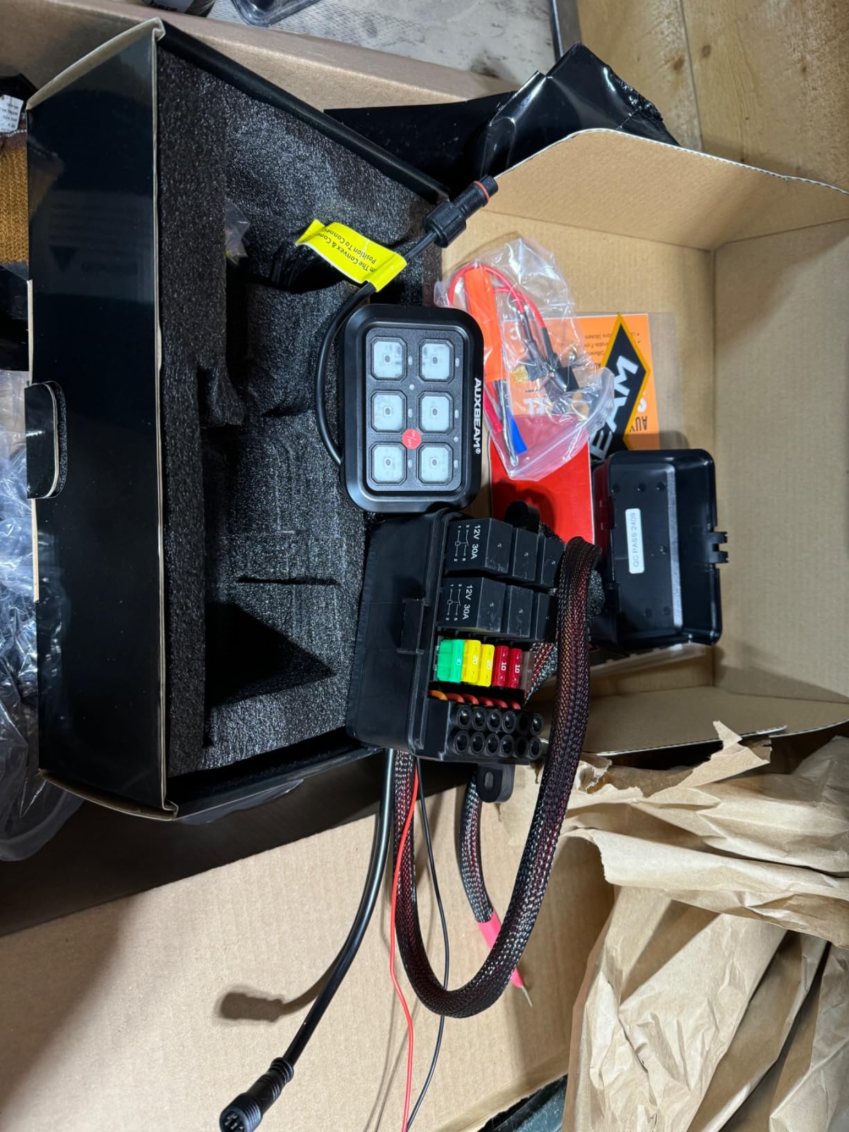 6 Gang Switch Panel BC60, Universal Circuit Control Relay System | Automatic Dimmable On-Off LED Switch Control Panel for Car Truck UTV ATV Boat, Waterproof, 3 Years Warranty, Blue Backlight customer photo 2