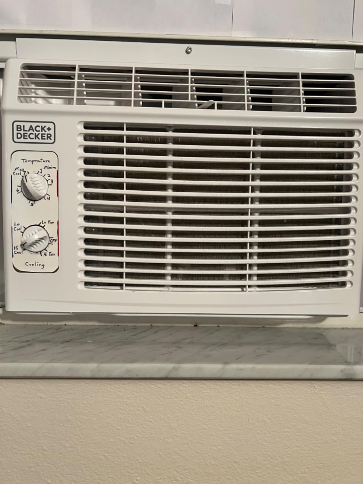 BLACK+DECKER Mechanical Window Air Conditioner 5000 BTU, BD05MWT6, White | AC Window Unit Cools Up to 150 Square Feet, AC Unit with Mechanical Controls, Manual Fan Only and Cool Settings customer photo 1