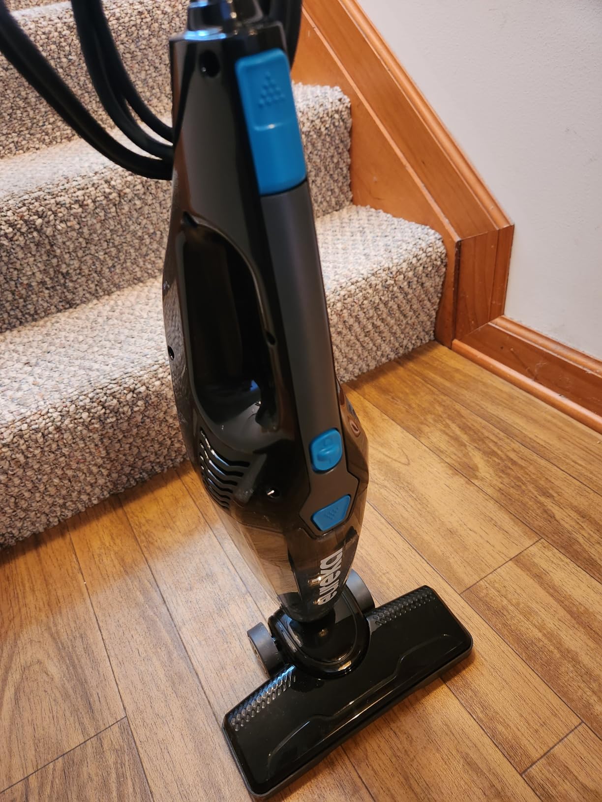 Eureka Blaze Stick Vacuum Cleaner, 3-in-1 Small Vacuum for Home, Aqua Blue customer photo 2