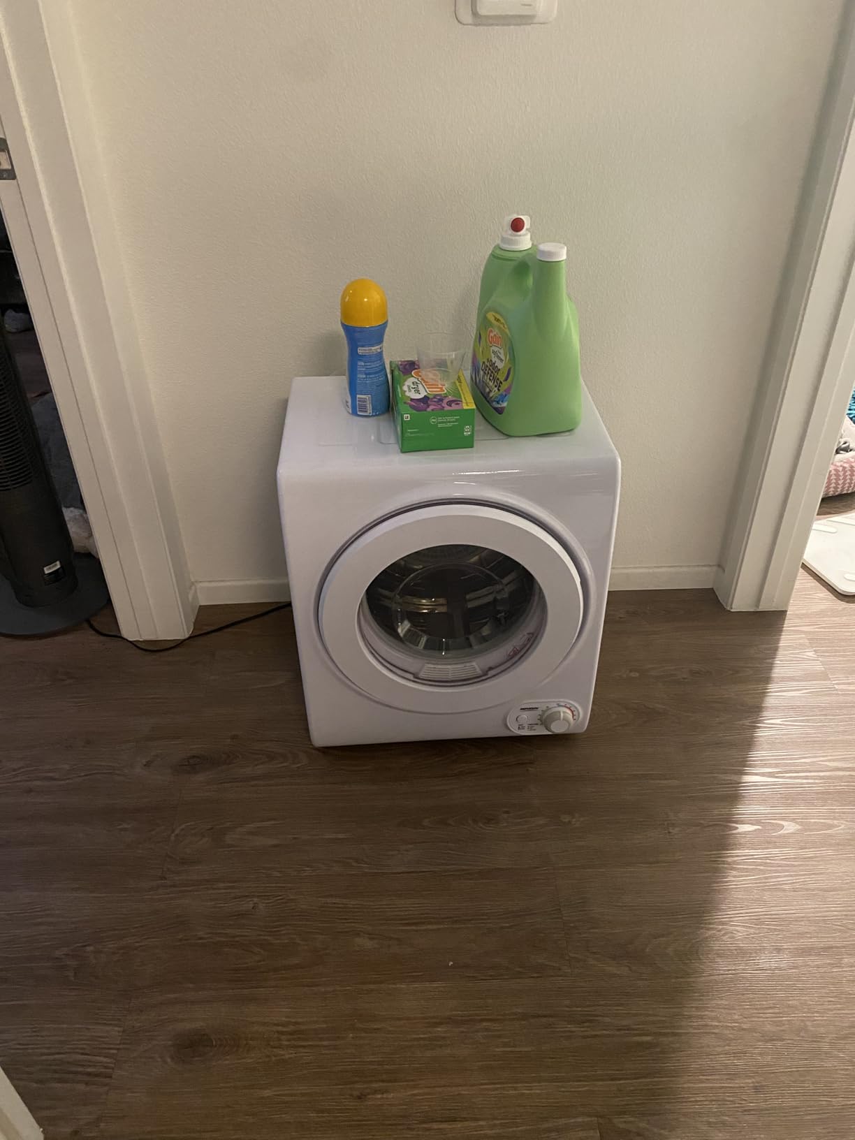 ROVSUN 110V Portable Clothes Dryer, High End Laundry Front Load Tumble Dryer Machine with Stainless Steel Tub & Simple Control Knob for Apartment, Dorm-850W, White customer photo 2