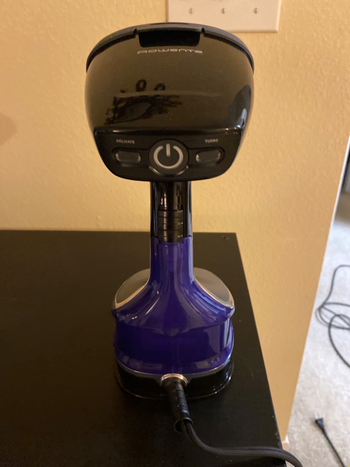 Rowenta Hand Steamer for Clothes, X-Cel Handheld Steamer, 25-Second Heat-Up, Powerful Steam, Long Cord, 1875W Clothes Steamer, Travel Must Have, DR8220 customer photo 2