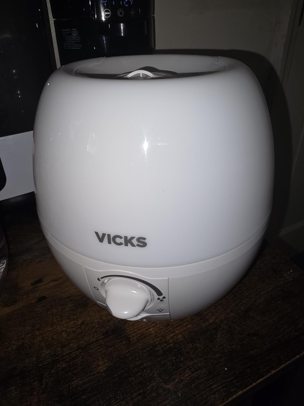 Vicks Humidifier 3-in-1 SleepyTime Cool Mist Humidifier for Nursery, White | Hydrating Mist for Baby & Kids Rooms with Color Changing Night Light, Use with Vicks SleepyTime Vapopads customer photo 2