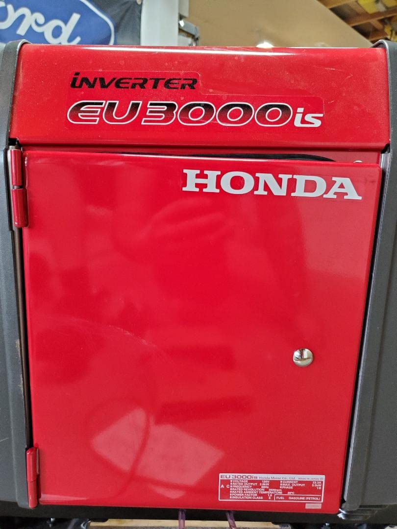 Honda EU3000iS 3000 Watt Inverter Generator (EU3000IS1AN) | Super Quiet 120V Gas Powered Portable Generator for Camping, RV or Home Backup Power Supply, Up to 19.6 Hour Run Time customer photo 2