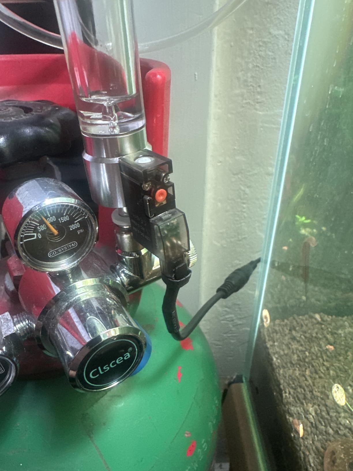 Aquarium CO2 Regulator Dual Gauge with Solenoid Bubble Counter, R100S customer photo 2