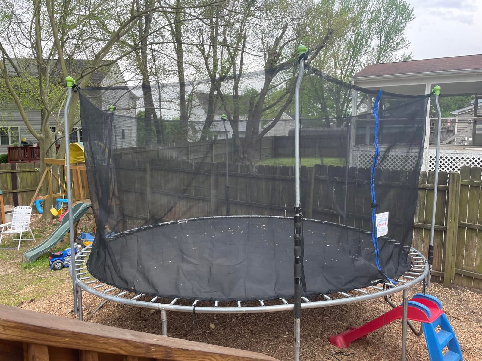 Cliselda Round Trampoline Replacement Safety Net for 6 Straight Poles customer photo 2