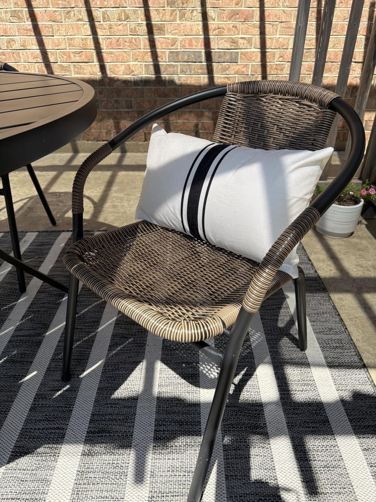 EMMA + OLIVER Brown PE Rattan Stackable Patio Dining Chair, 4-Pack, Commercial Grade, Indoor/Outdoor Use, No Assembly Required customer photo 1