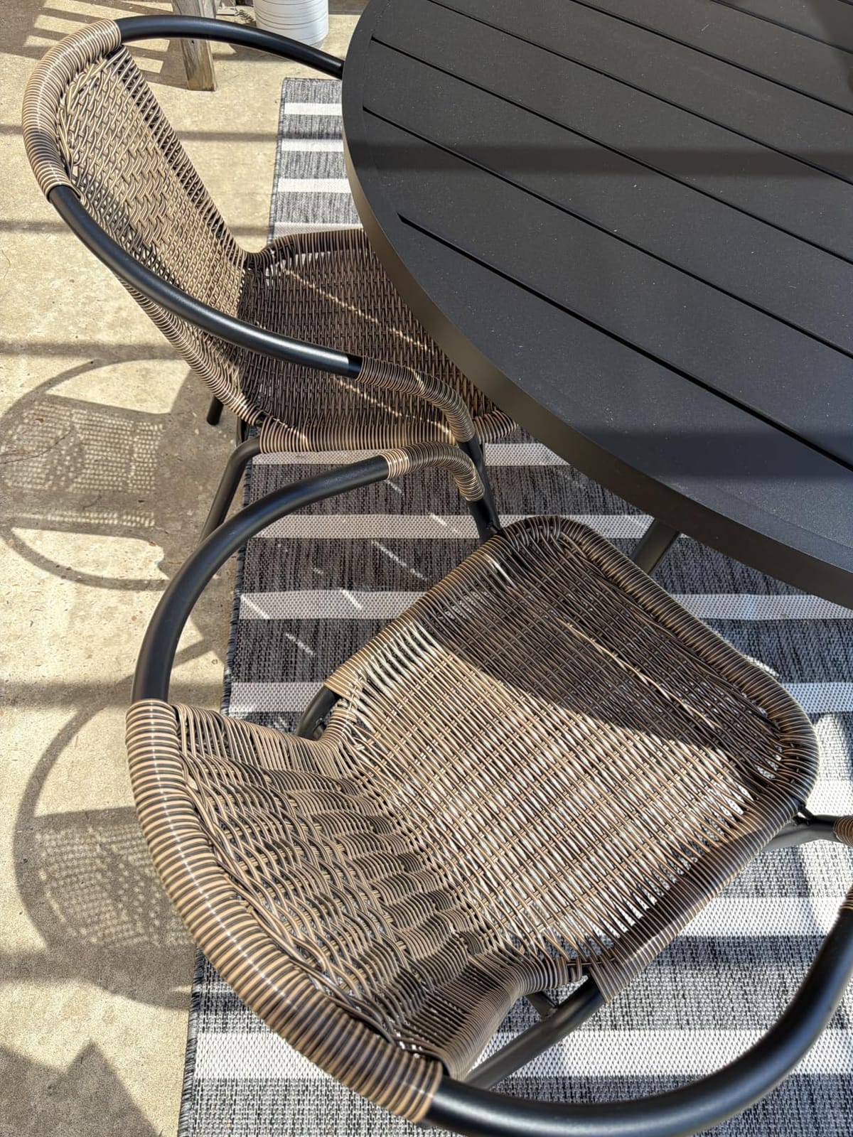 EMMA + OLIVER Brown PE Rattan Stackable Patio Dining Chair, 4-Pack, Commercial Grade, Indoor/Outdoor Use, No Assembly Required customer photo 2