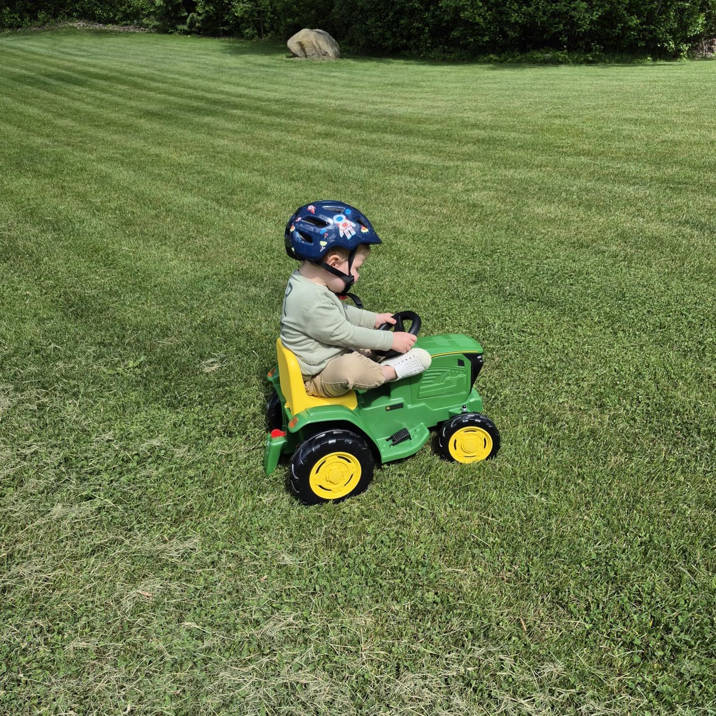Peg Perego John Deere Mini Tractor 6V Ride on Tractor with Working Lights and Sounds, for Kids 1.5-3 Years customer photo 2