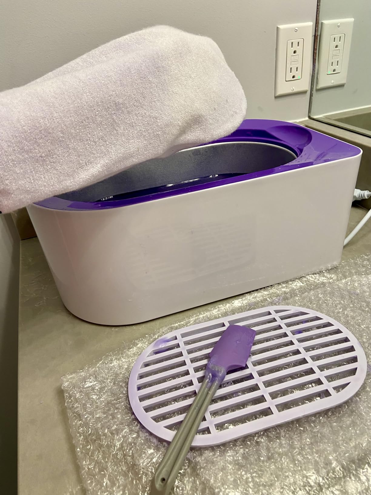 ELLA BELLA Paraffin Wax Machine for Hand and Feet, Wax Warmer & Refill Kit - Everything-in-One Kit: Paraffin Wax Refills, Mitts & Booties. Soothing At-Home Spa Relief customer photo 1