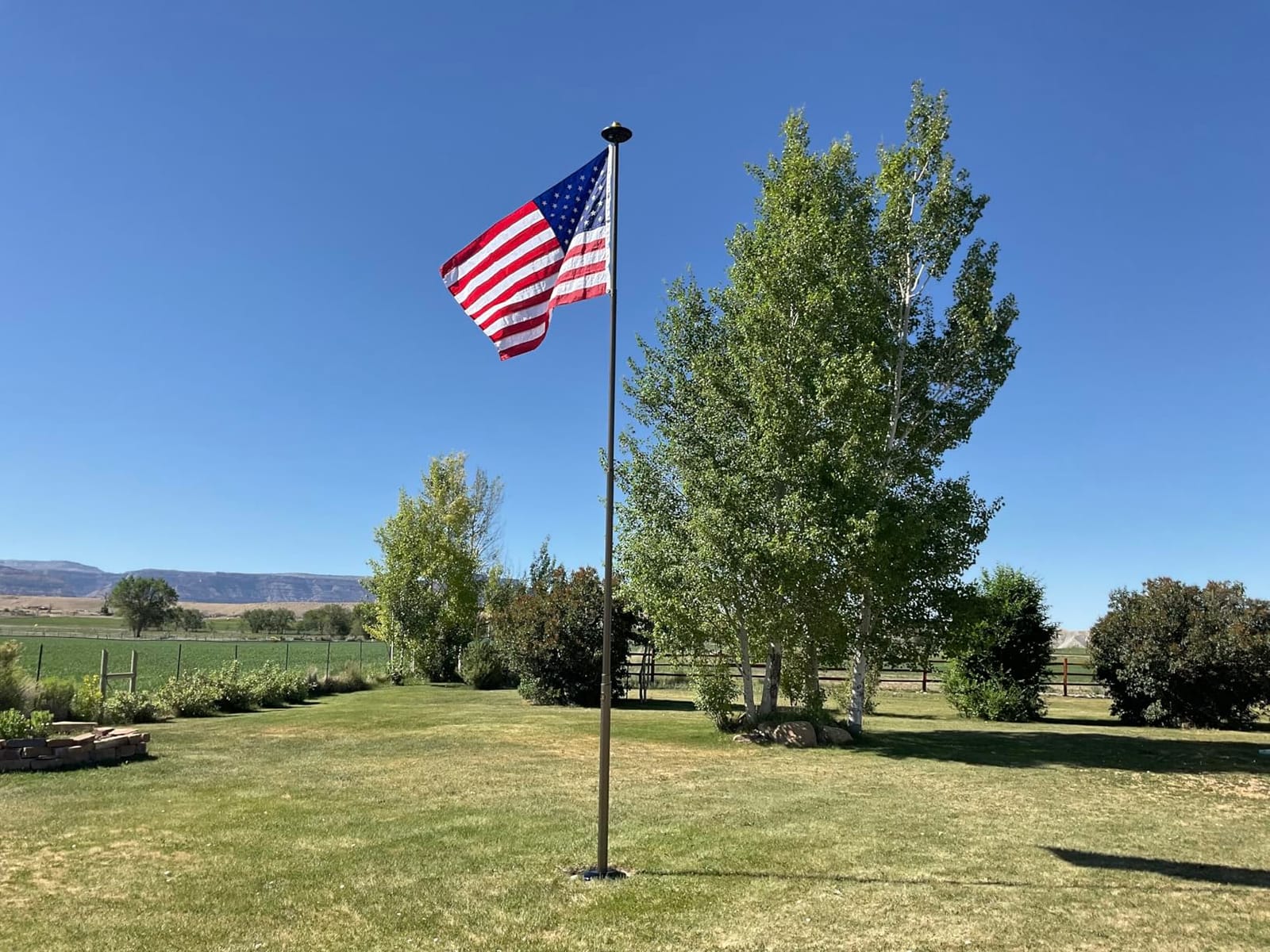 Service First Heavy Duty Telescoping Flagpole Kit (25 Foot, Silver) customer photo 1