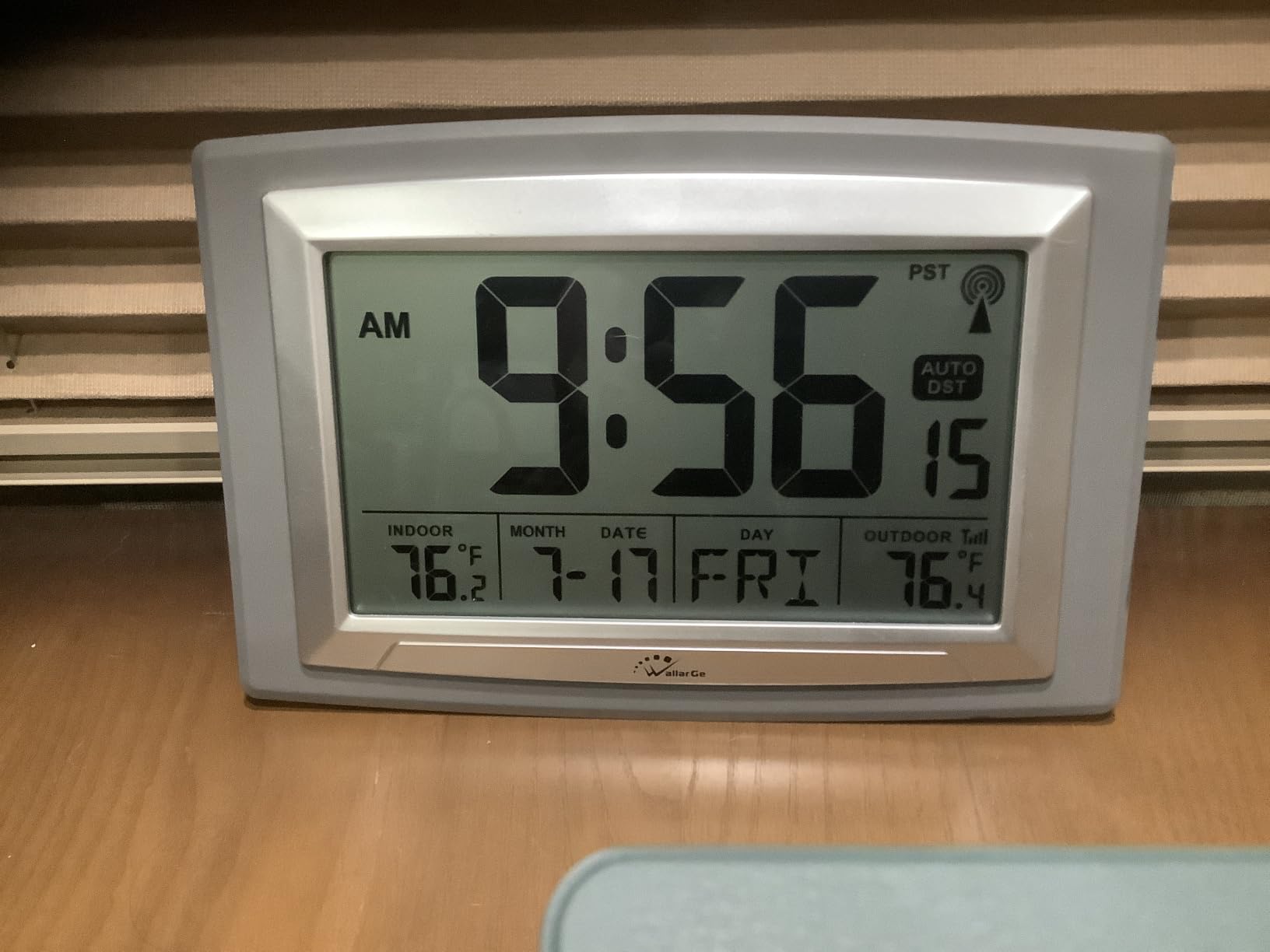 WallarGe Atomic Clock with Outdoor and Indoor Temperature - 12.5 Inch Self-Setting Digital Wall Clock Large Display, Battery Operated Wall Clocks or Desk Clocks for Bedroom, Livingroom, Office customer photo 2