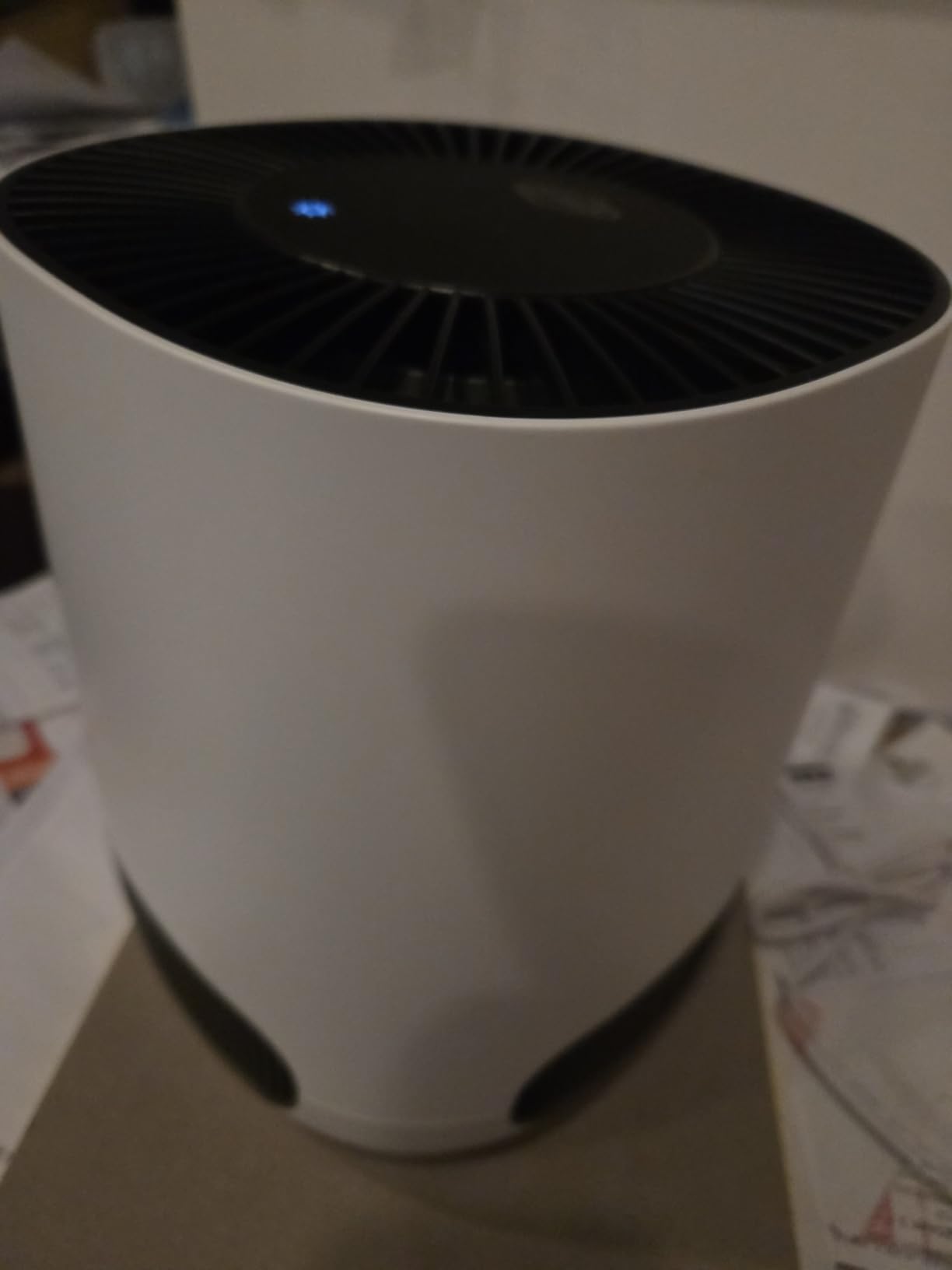 Clorox Small Room Air Purifiers for Bedroom Home, True HEPA Filter | 200 Sq Ft | Reduces 99.9% of Mold, Viruses, Wildfire Smoke, Allergens, Pet Allergies, Dust | Auto Mode | Whisper Quiet customer photo 2