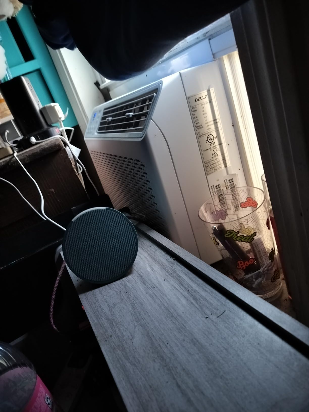 DELLA 10000 BTU Energy Saving Window Air Conditioner, Work with Alexa, Cools Up to 450 Sq. Ft, GEO Location, AC Unit with WIFI Smart Controls, Remote, Dehumidifier, Fan, Reusable Filter, Easy Install customer photo 1