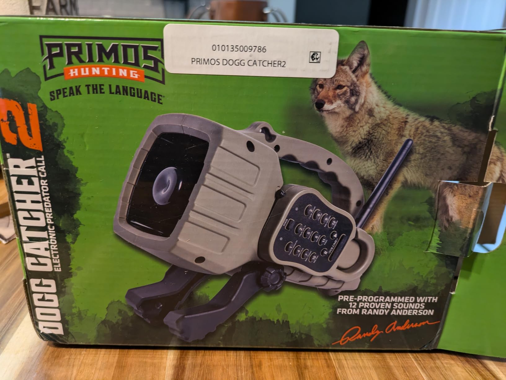 Primos Hunting Dogg Catcher 2 Electronic Predator Call with 100 Yard Remote customer photo 2